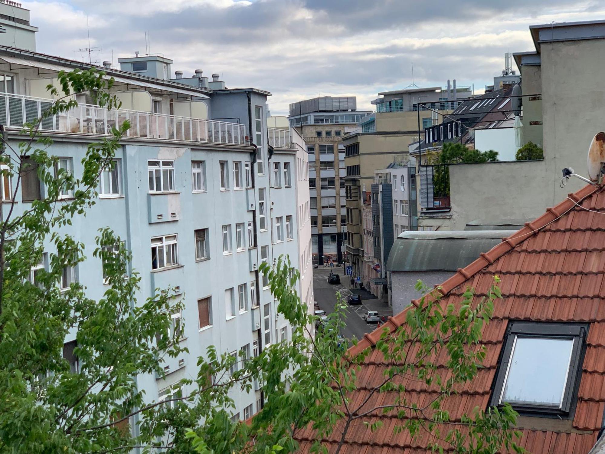 Nice Life - Luxury Apartment In The Old Town. Bratislava Exterior photo
